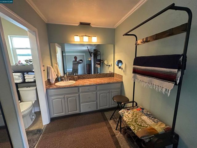 1941 Rainier Ct, Martinez, CA 94553