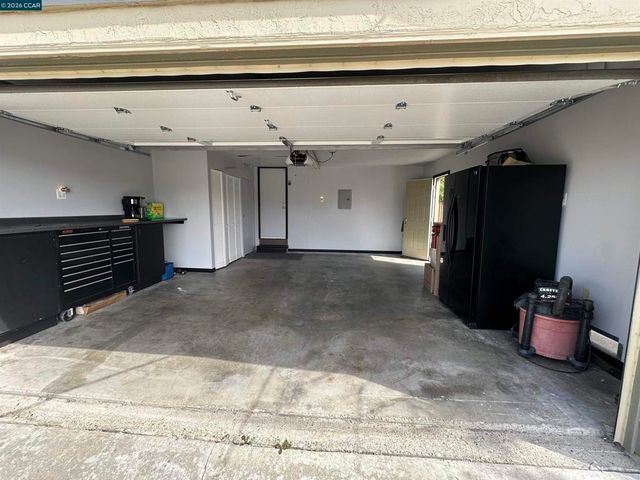 1941 Rainier Ct, Martinez, CA 94553