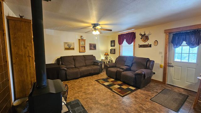 3528 County Road E 14-253, Drury, MO 65638