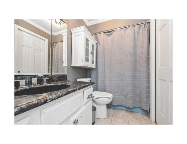 2337 Valley View Lane, Park Forest, IL 60466