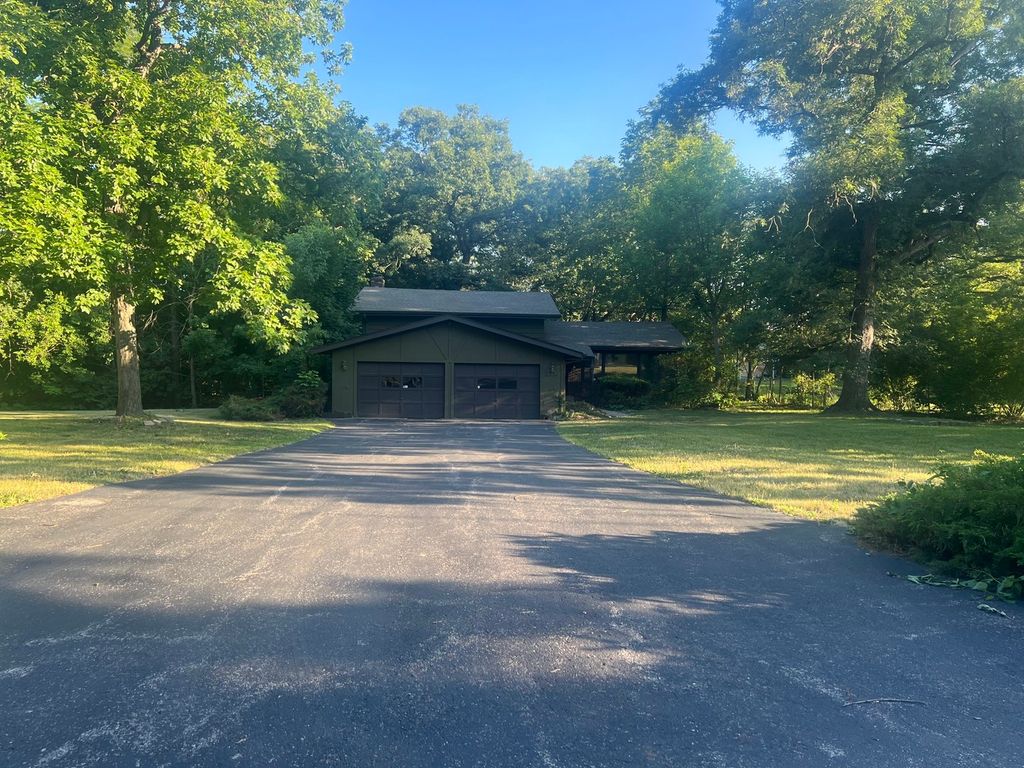 2337 Valley View Lane, Park Forest, IL 60466