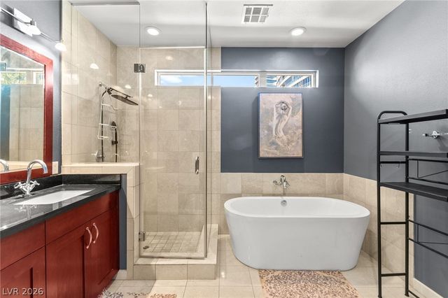 4555 Dean Martin Drive 102, Las Vegas, NV 89103