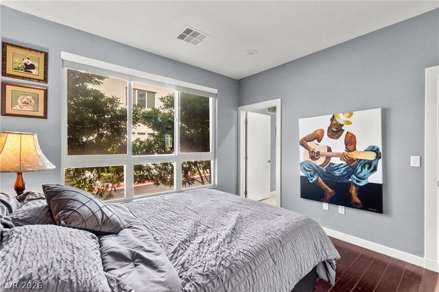 4555 Dean Martin Drive 102, Las Vegas, NV 89103