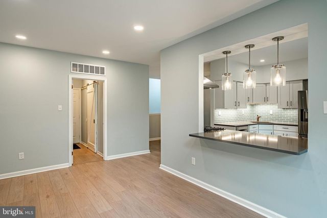 9 OAK LEAF LN, Downingtown, PA 19335