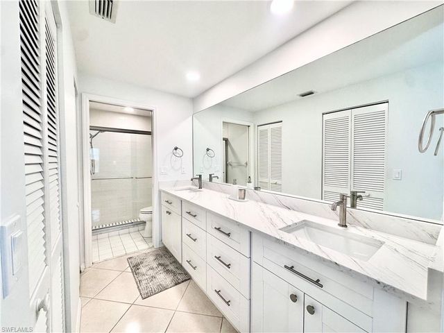 864 Tanbark DR # 102, Naples, FL 34108