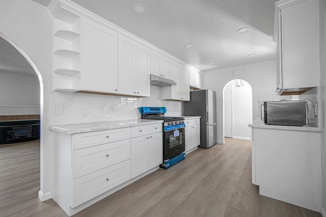 512 Teasdale Pl, Hayward, CA 94544