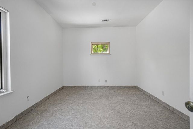 512 Teasdale Pl, Hayward, CA 94544