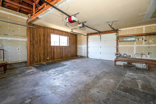 512 Teasdale Pl, Hayward, CA 94544