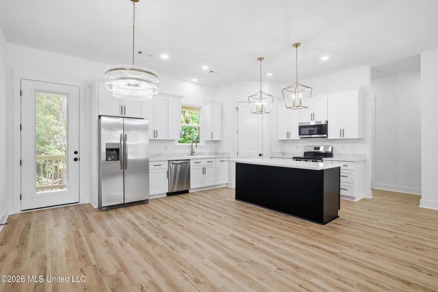 12470 Pineridge Court, Gulfport, MS 39503