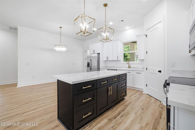 12470 Pineridge Court, Gulfport, MS 39503