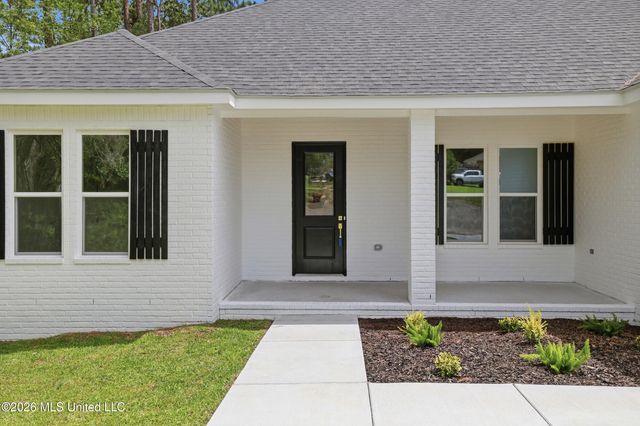 12470 Pineridge Court, Gulfport, MS 39503
