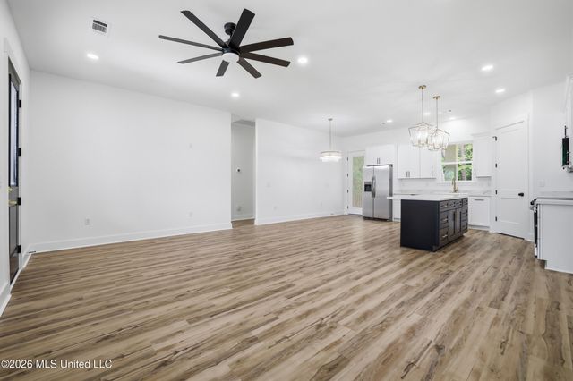12470 Pineridge Court, Gulfport, MS 39503