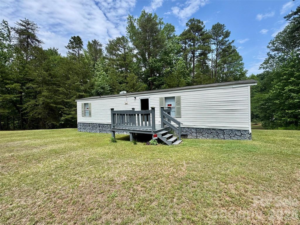 2315 Alexis Lucia Road, Stanley, NC 28164