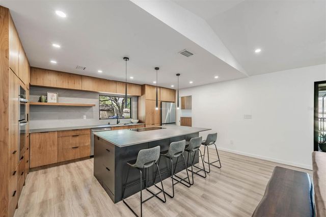 848 HILLSIDE DRIVE, Palm Harbor, FL 34683