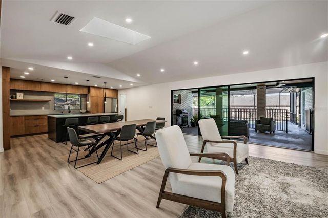 848 HILLSIDE DRIVE, Palm Harbor, FL 34683