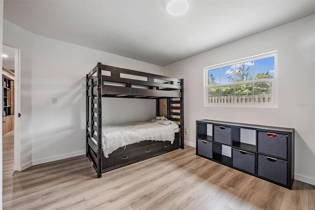 848 HILLSIDE DRIVE, Palm Harbor, FL 34683