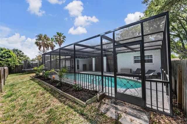 848 HILLSIDE DRIVE, Palm Harbor, FL 34683