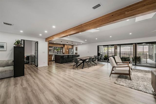 848 HILLSIDE DRIVE, Palm Harbor, FL 34683