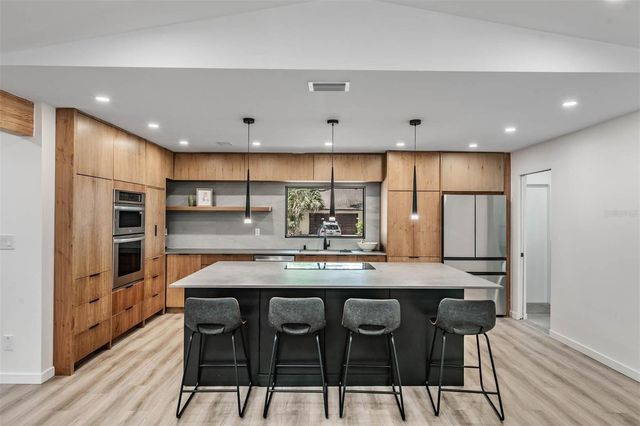 848 HILLSIDE DRIVE, Palm Harbor, FL 34683