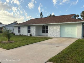 725 Venetian Way, Merritt Island, FL 32953