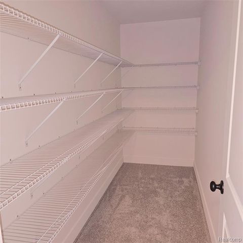 24092 Sawgrass Drive, Macomb, MI 48042