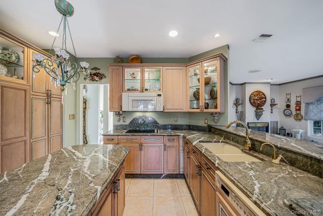 148 Country Club Drive, Commack, NY 11725