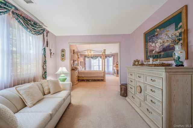 148 Country Club Drive, Commack, NY 11725