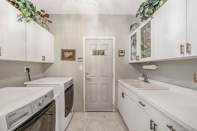 148 Country Club Drive, Commack, NY 11725