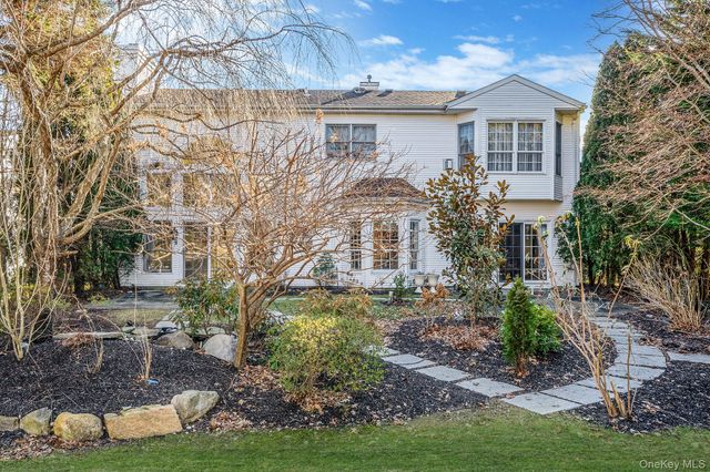 148 Country Club Drive, Commack, NY 11725