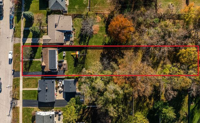 218 S Fairfield Avenue, Lombard, IL 60148