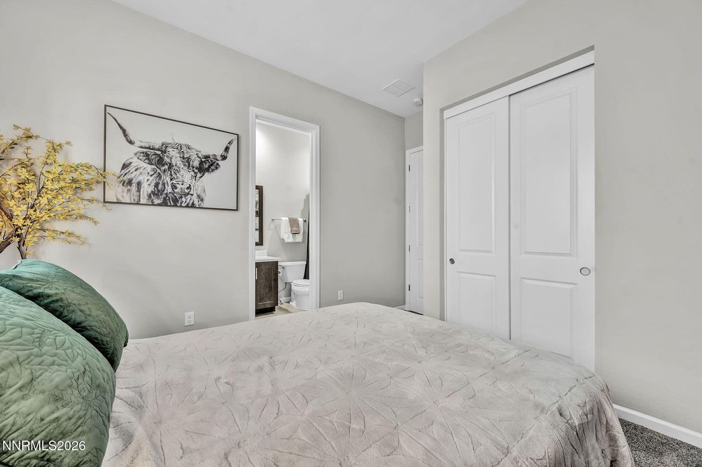 Image 19 of property listing at 8908 Suncreek Court, Reno, NV 89523