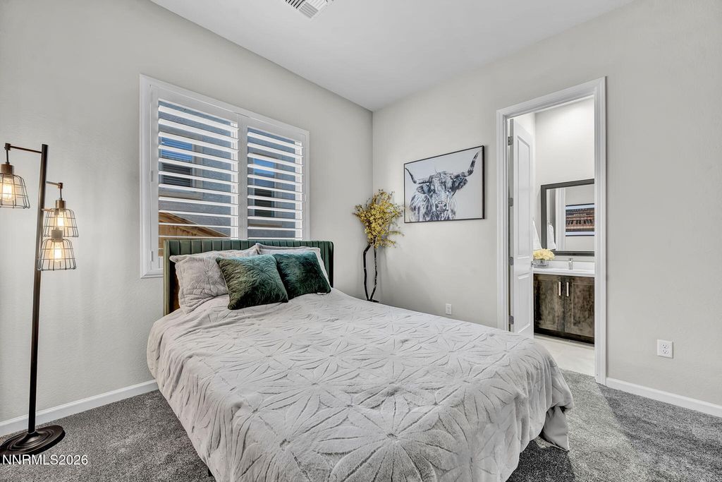 Image 21 of property listing at 8908 Suncreek Court, Reno, NV 89523