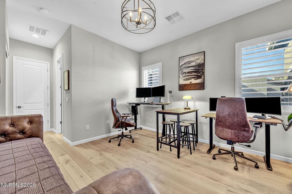 Image 33 of property listing at 8908 Suncreek Court, Reno, NV 89523