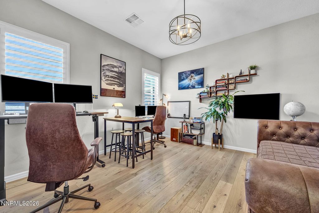 Image 35 of property listing at 8908 Suncreek Court, Reno, NV 89523