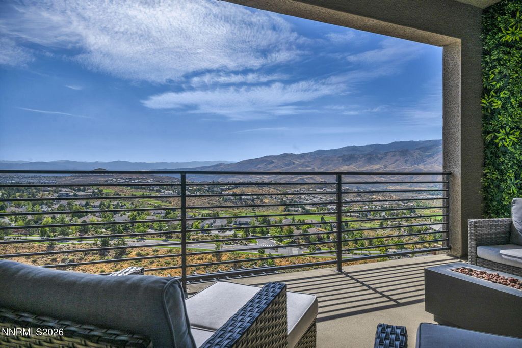 Image 57 of property listing at 8908 Suncreek Court, Reno, NV 89523