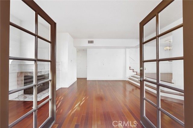 1515 Artesia 2, Manhattan Beach, CA 90266