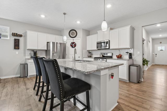 1269 Kinghorn Circle W, Grove City, OH 43123