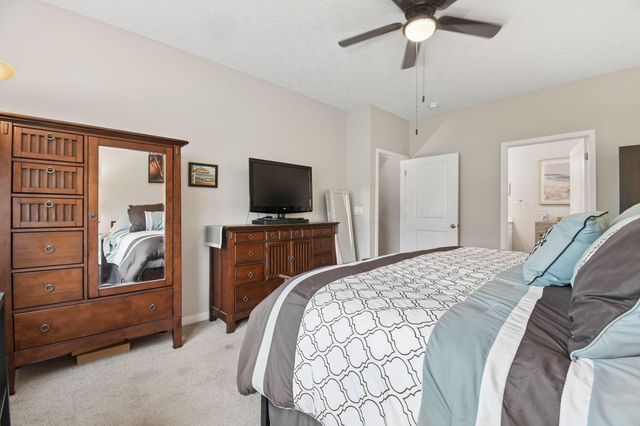 1269 Kinghorn Circle W, Grove City, OH 43123
