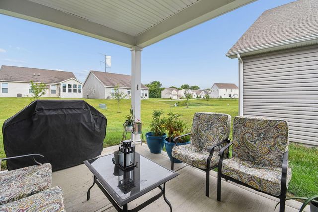 1269 Kinghorn Circle W, Grove City, OH 43123