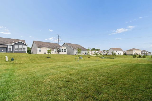 1269 Kinghorn Circle W, Grove City, OH 43123