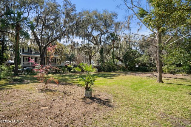 809 Hamilton Street, Beaufort, SC 29902