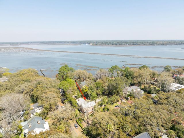 809 Hamilton Street, Beaufort, SC 29902