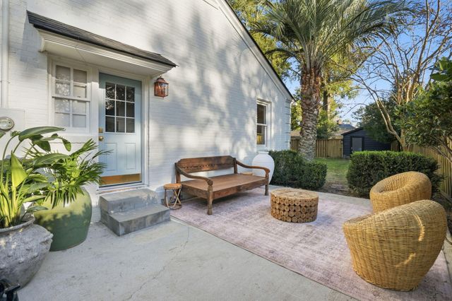 1 Colleton Dr Drive, Charleston, SC 29407