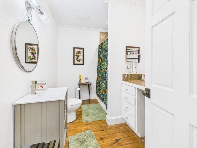 226 S Pinkerton Street, Athens, TX 75751