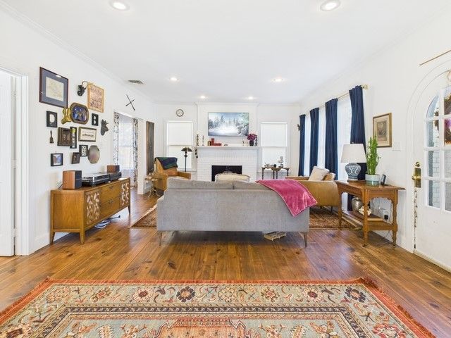 226 S Pinkerton Street, Athens, TX 75751