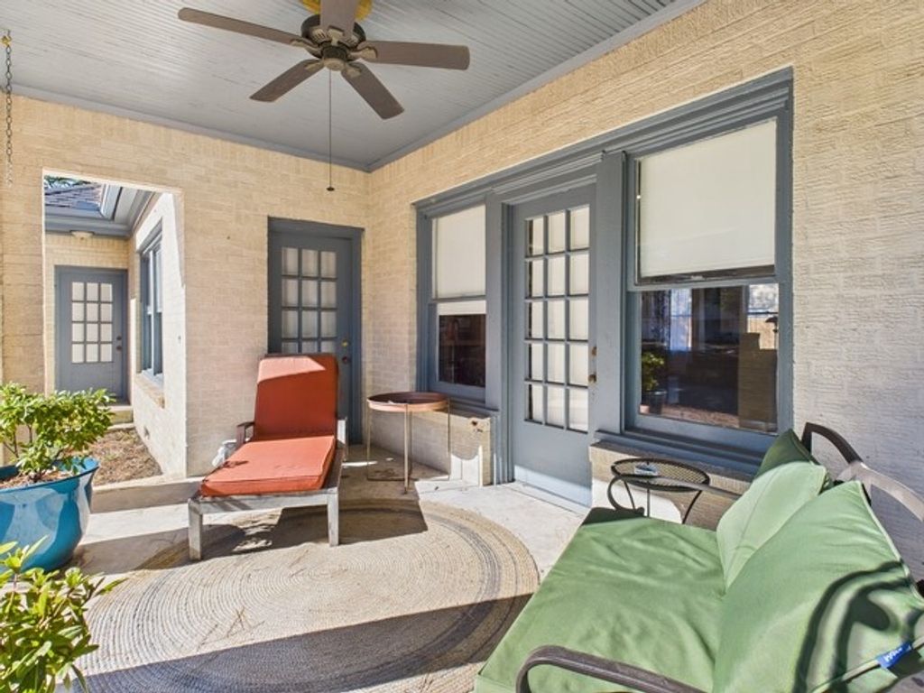 226 S Pinkerton Street, Athens, TX 75751