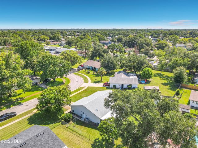1221 Pagano Court, Port Orange, FL 32129