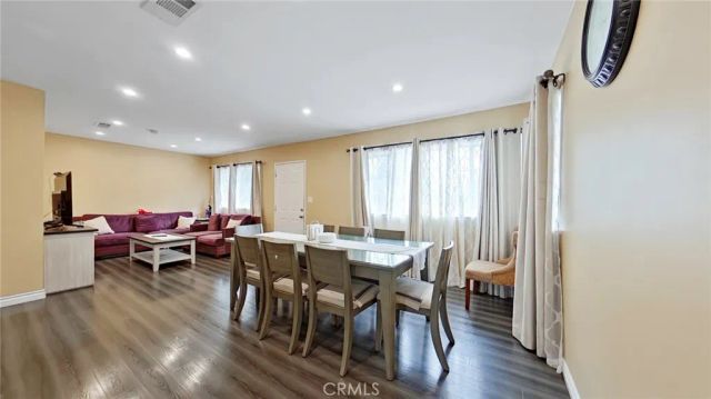 5633 Denny, North Hollywood, CA 91601