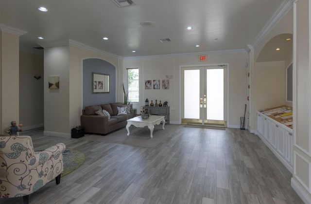 11790 SAINT ANDREWS Place 305, Wellington, FL 33414