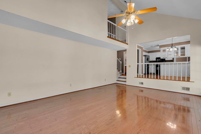 202 Coburn Drive, Spartanburg, SC 29302